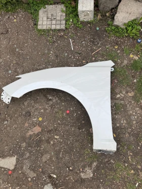 Mazda3 2016 ляв калник , снимка 2