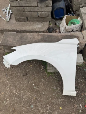 Mazda3 2016 ляв калник , снимка 1