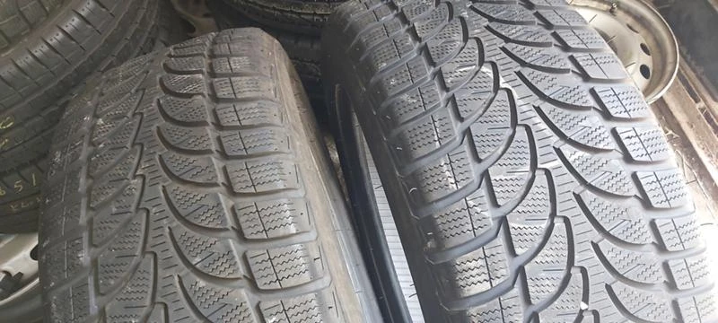 Гуми Зимни 255/55R19, снимка 2 - Гуми и джанти - 33539238