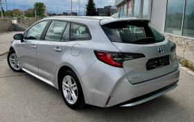 Toyota Corolla 1.8HSD в гаранция - 2бр., снимка 4