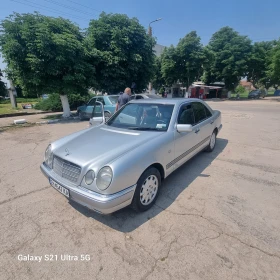 Mercedes-Benz E 200 | Mobile.bg    7