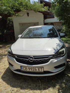 Обява за продажба на Opel Astra  Sports Tourer 1.4 Turbo Business Exec. Acc Navi  ~15 600 лв. - изображение 1
