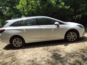 Обява за продажба на Opel Astra  Sports Tourer 1.4 Turbo Business Exec. Acc Navi  ~15 600 лв. - изображение 1