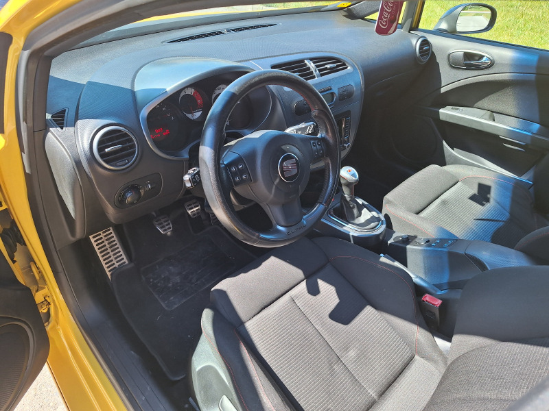 Seat Leon Cupra 20 turbo, снимка 10 - Автомобили и джипове - 46226617