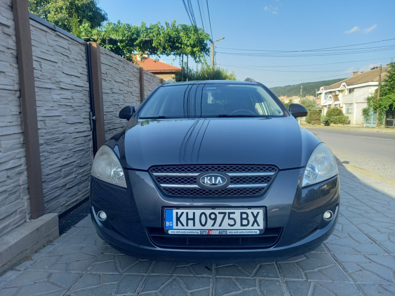 Kia Ceed 1.6 crdi, снимка 3 - Автомобили и джипове - 46433945