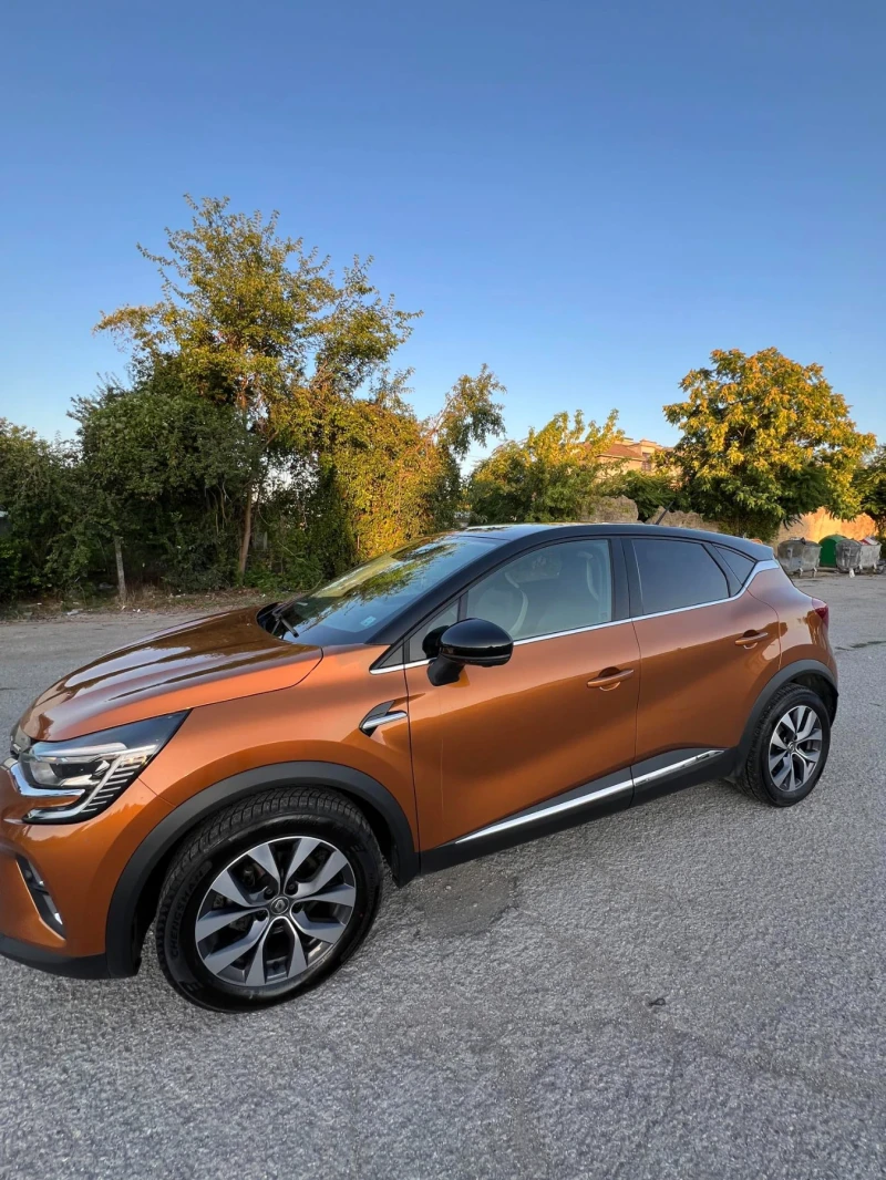 Renault Captur, снимка 8 - Автомобили и джипове - 47848457