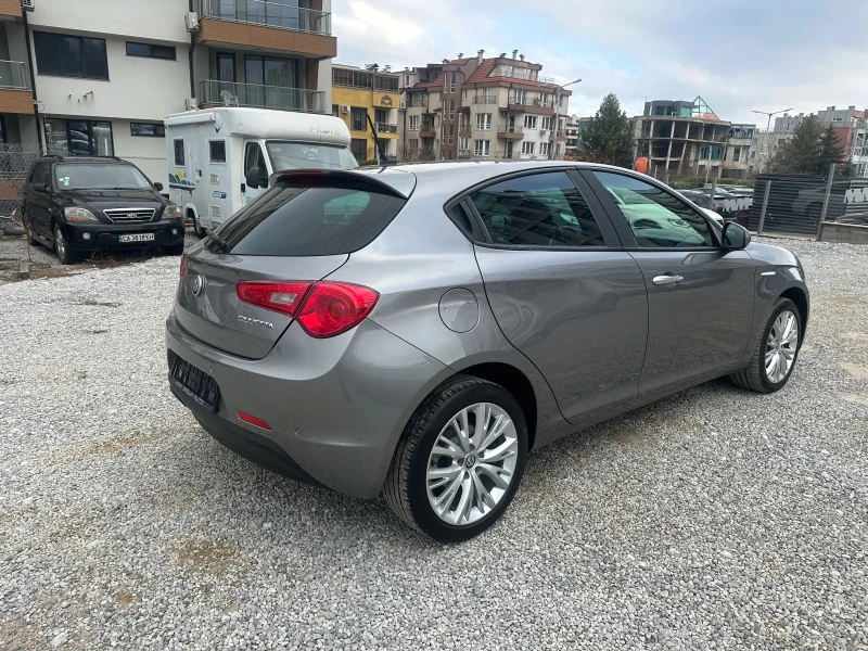 Alfa Romeo Giulietta ШВЕЙЦАРИЯ АВТОМАТИК НАВИГАЦИЯ, снимка 5 - Автомобили и джипове - 48954407