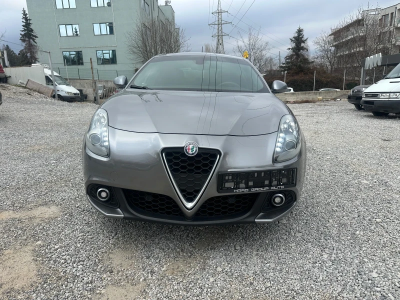 Alfa Romeo Giulietta ШВЕЙЦАРИЯ АВТОМАТИК НАВИГАЦИЯ, снимка 2 - Автомобили и джипове - 48954407