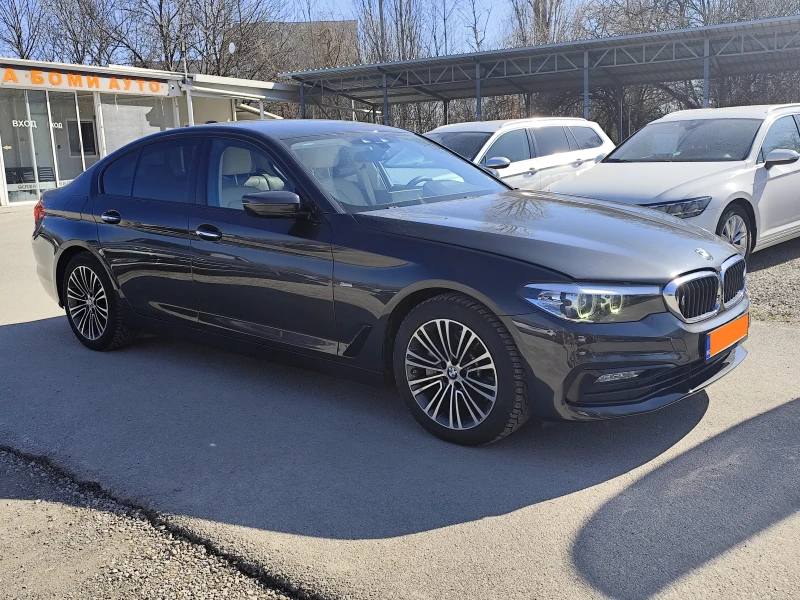 BMW 530 D* XDrive* SPORT LINE* EURO6C* NAVI* LED* , снимка 2 - Автомобили и джипове - 49387761