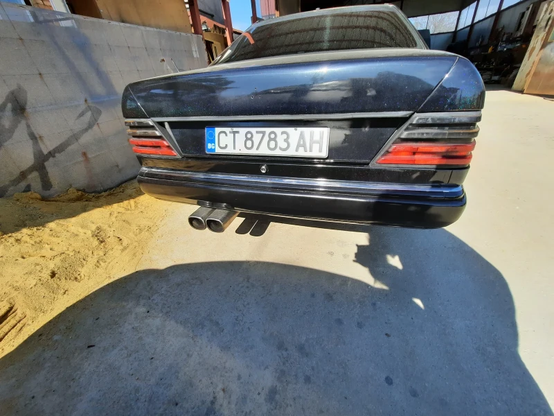 Mercedes-Benz 124 2.0, снимка 12 - Автомобили и джипове - 49543927