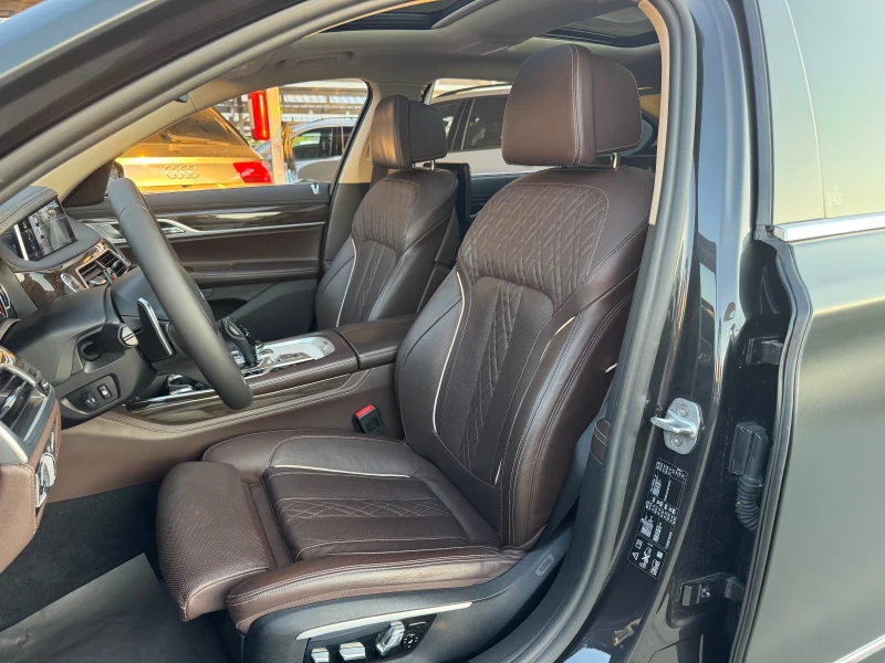 BMW 730 D#XDRVE#LONG#FACE#INDIVIDUAL#3xTV#96000KM, снимка 12 - Автомобили и джипове - 51335082