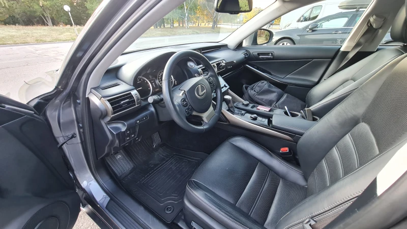 Lexus IS 250, снимка 14 - Автомобили и джипове - 52284896