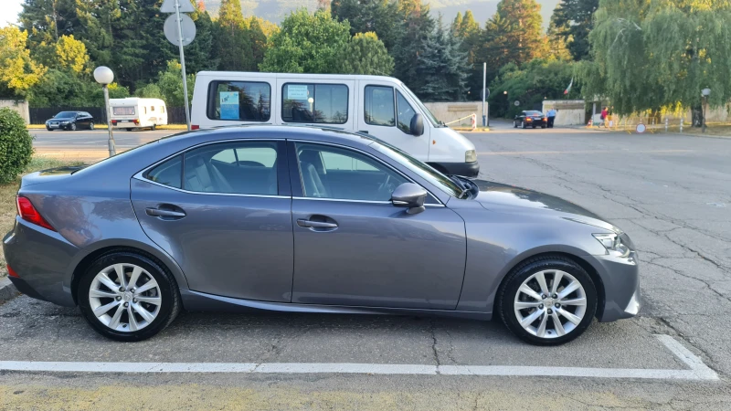Lexus IS 250, снимка 5 - Автомобили и джипове - 52284896