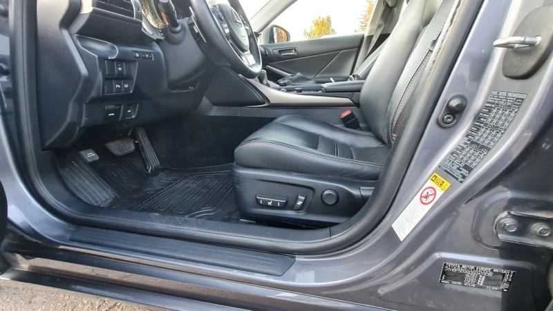 Lexus IS 250, снимка 15 - Автомобили и джипове - 52284896