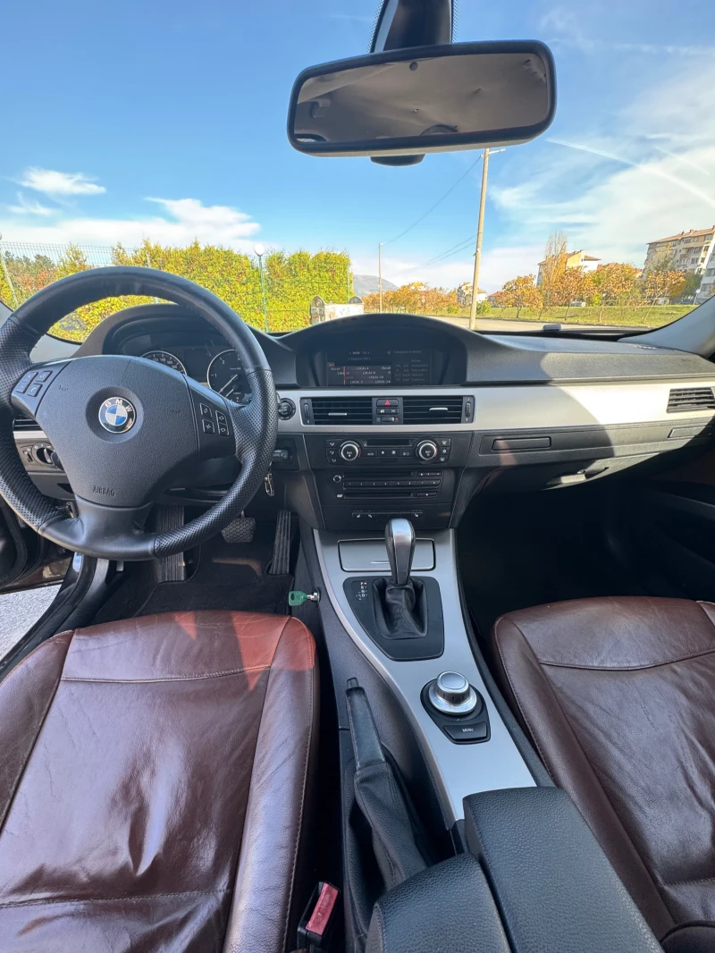 BMW 320 177hp автоматик навигация, снимка 8 - Автомобили и джипове - 52728201