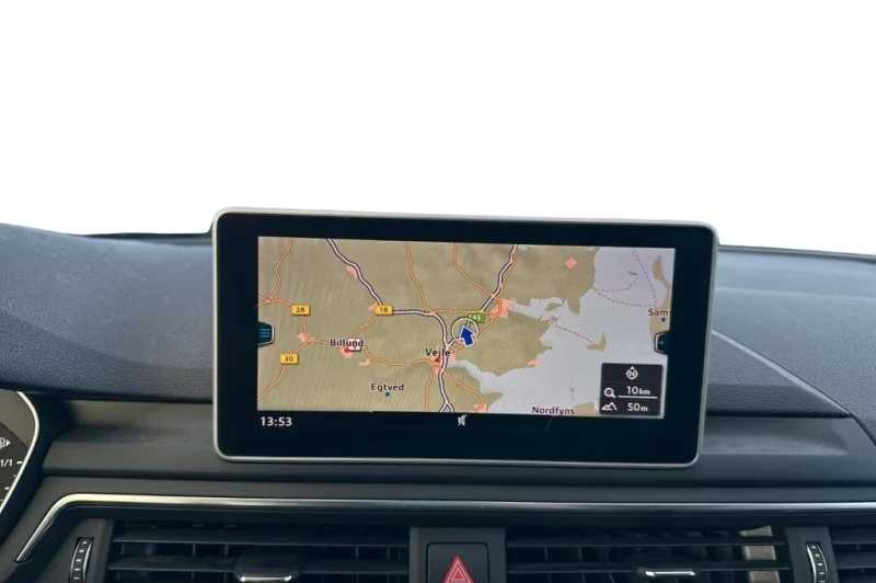 Audi A4 Sport 2.0 190PS S-tr. * DIGITAL COCKPIT* DK, снимка 9 - Автомобили и джипове - 53138092