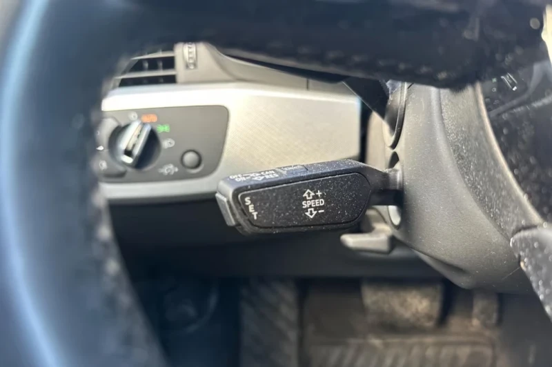 Audi A4 Sport 2.0 190PS S-tr. * DIGITAL COCKPIT* DK, снимка 10 - Автомобили и джипове - 53138092