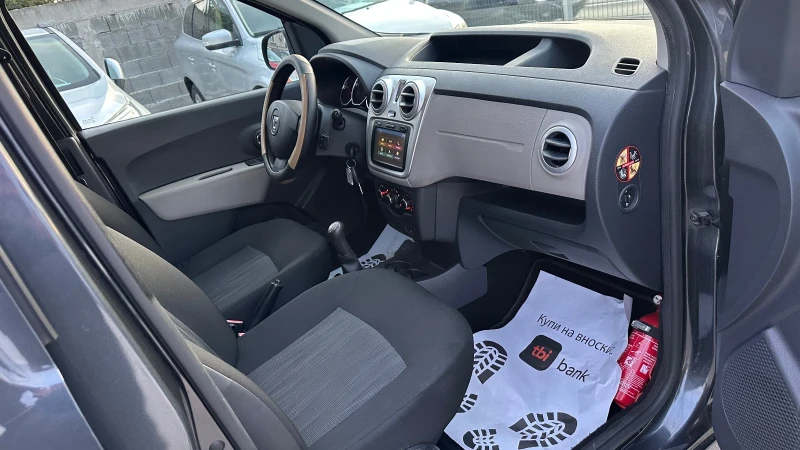 Dacia Dokker 1.5dci 90к.5-места! Климатик! Навигация! , снимка 10 - Автомобили и джипове - 53539863