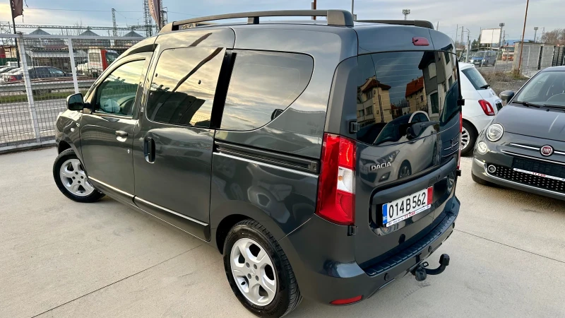 Dacia Dokker 1.5dci 90к.5-места! Климатик! Навигация! , снимка 6 - Автомобили и джипове - 53539863