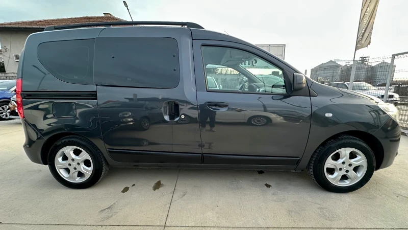 Dacia Dokker 1.5dci 90к.5-места! Климатик! Навигация! , снимка 8 - Автомобили и джипове - 53539863