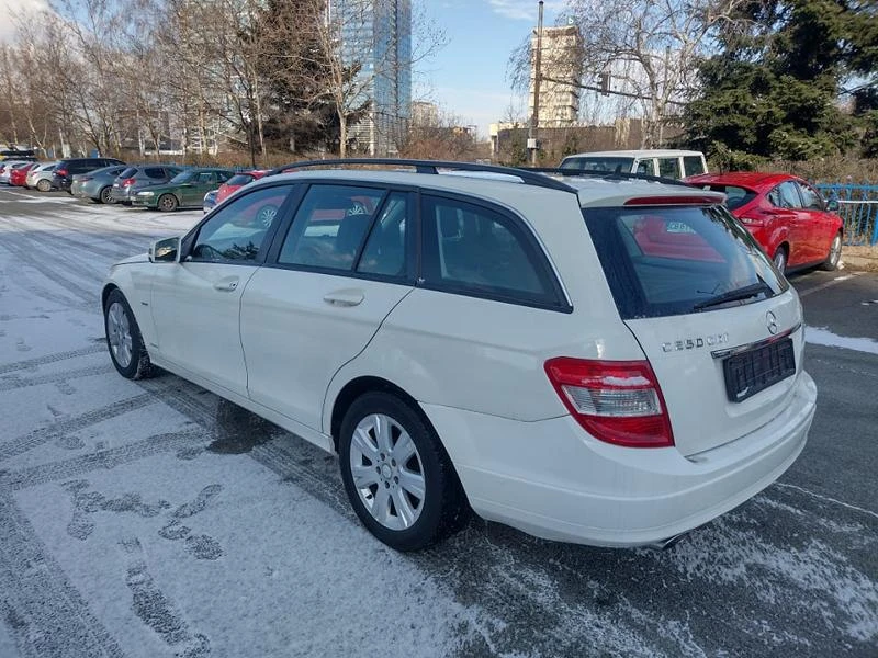 Mercedes-Benz C 250 CDI 4-matic BLUE EFFICIENCY, снимка 4 - Автомобили и джипове - 36058699