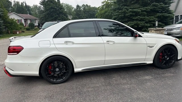 Mercedes-Benz E 63 AMG * S Model * CARFAX * ЦЕНА ДО БГ, снимка 4 - Автомобили и джипове - 55972125