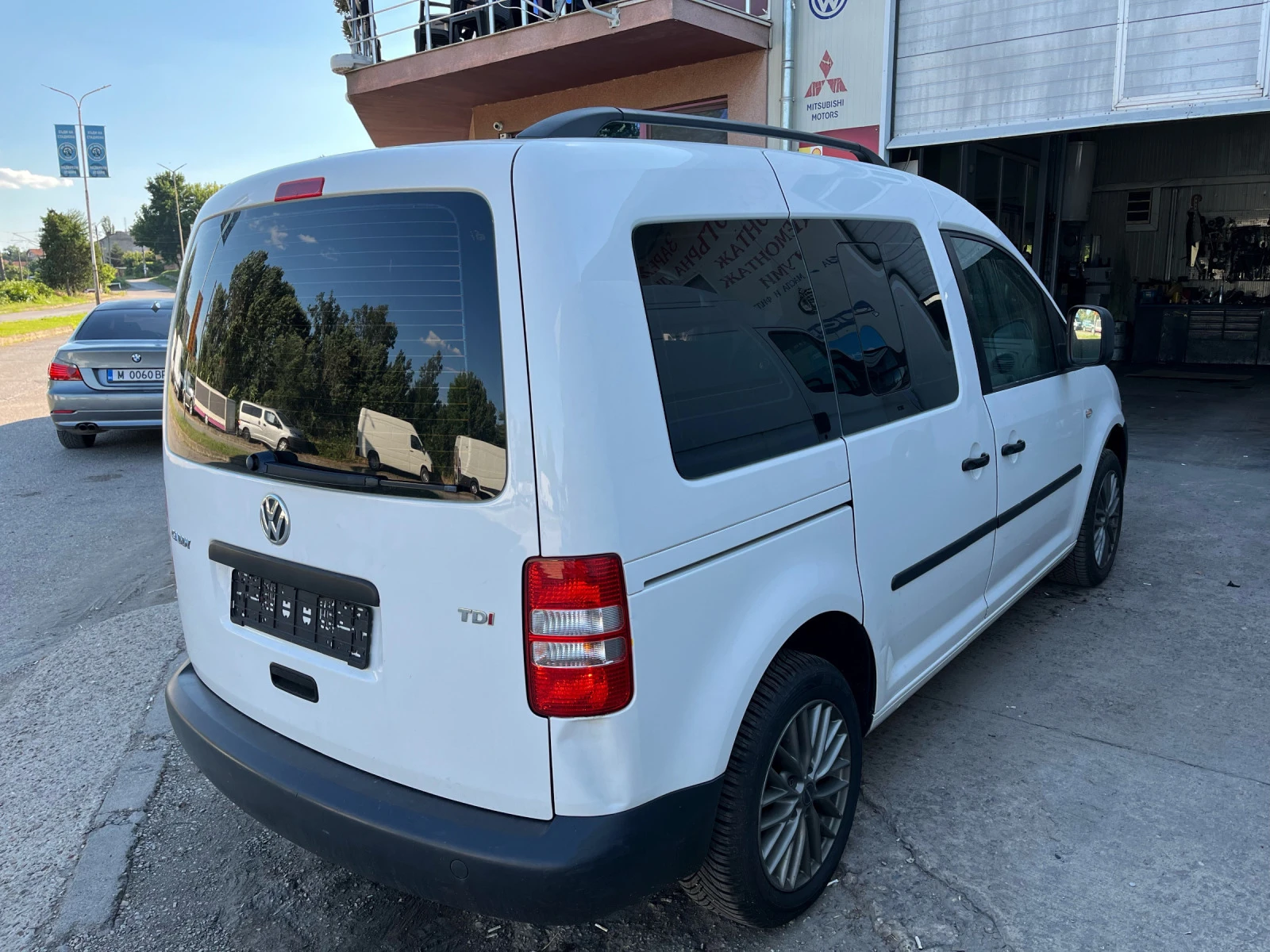 VW Caddy 1.6TDI* КЛИМА - изображение 7