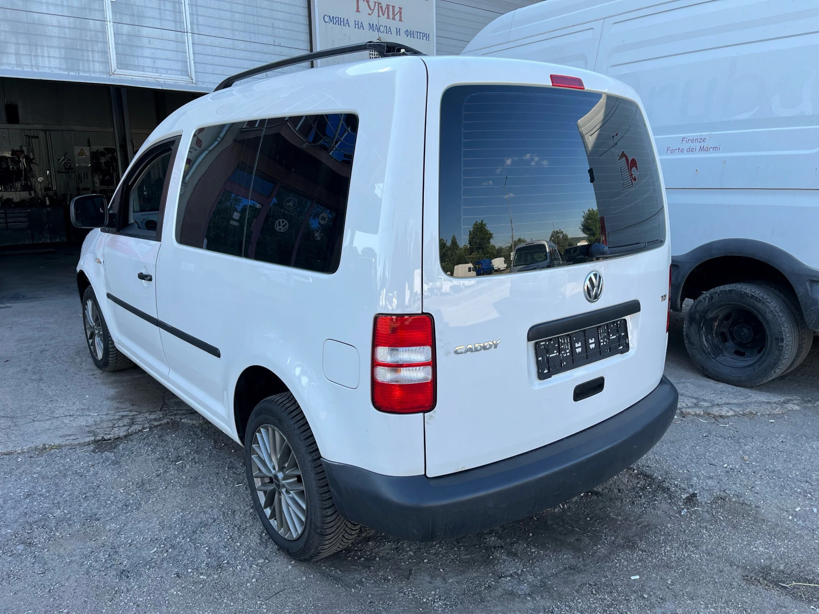 VW Caddy 1.6TDI* КЛИМА - изображение 5