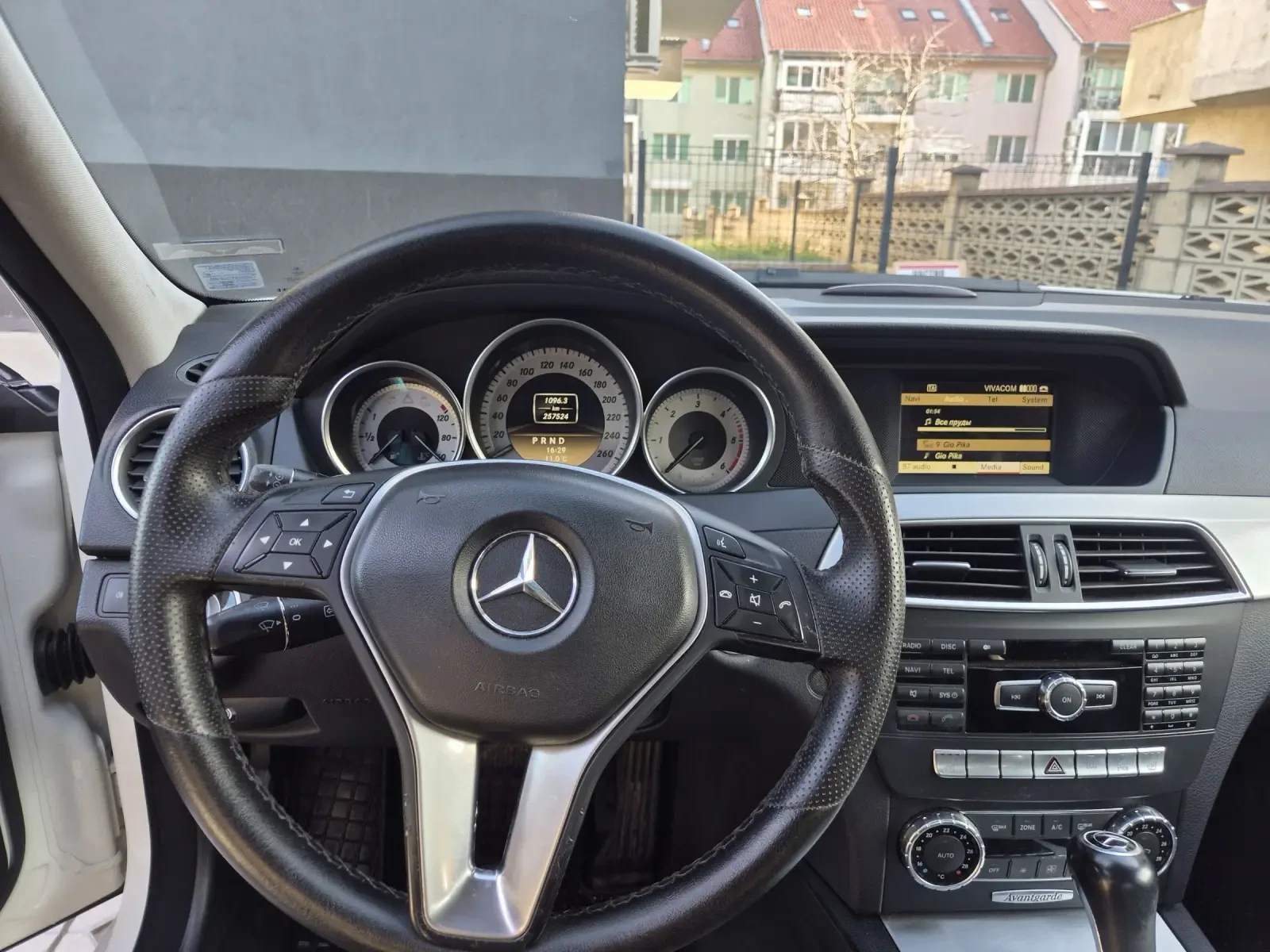 Mercedes-Benz C 220 2.2 CDI - изображение 10