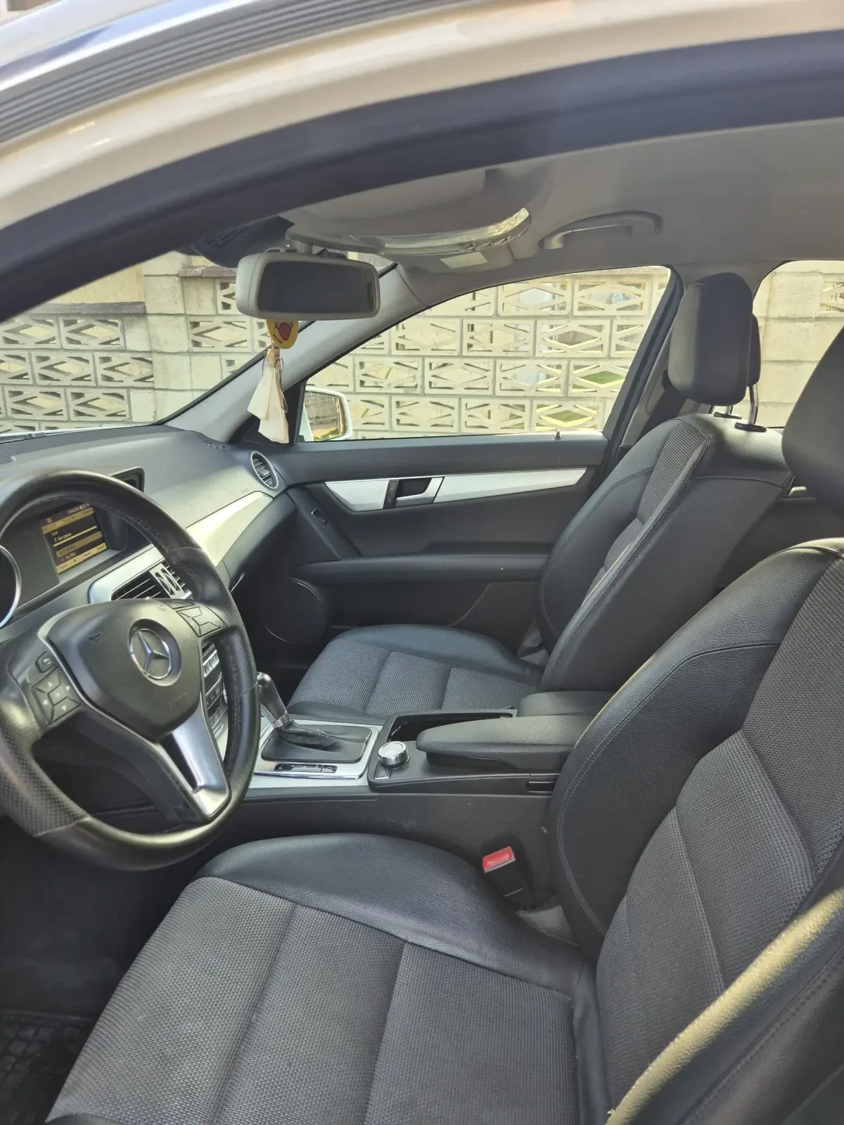 Mercedes-Benz C 220 2.2 CDI - изображение 4