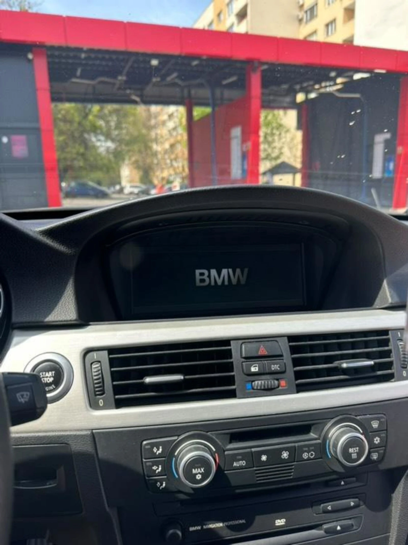 BMW 335  - изображение 10