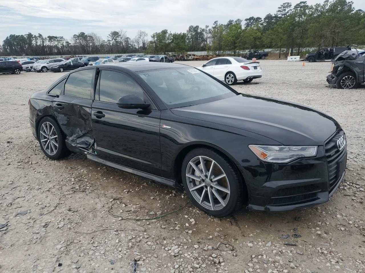 Audi A6  - изображение 2