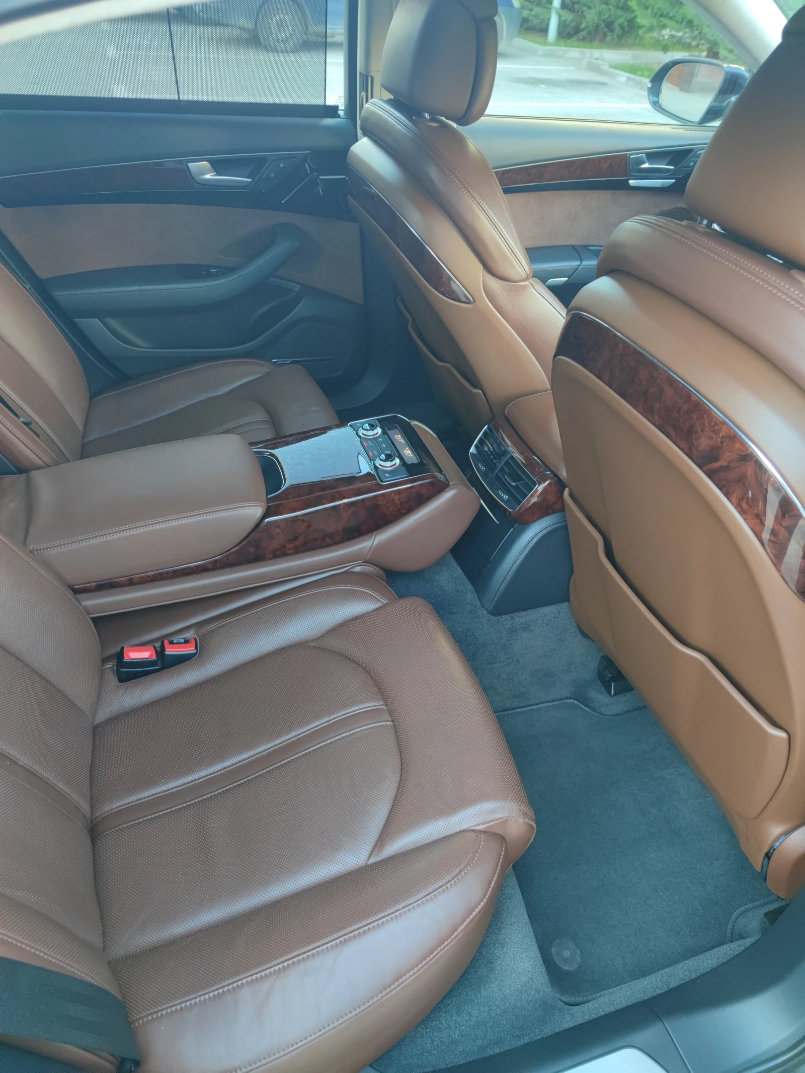 Audi A8  - изображение 4