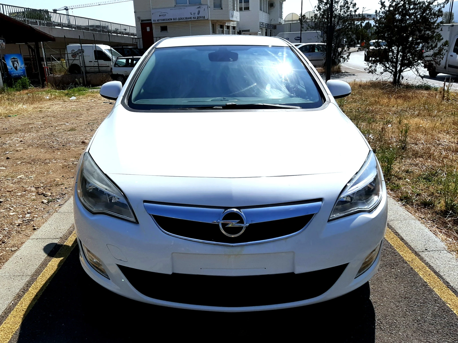 Opel Astra 1.7-COSMO-КОЖА-НАВИГАЦИЯ ! ! !  - изображение 2