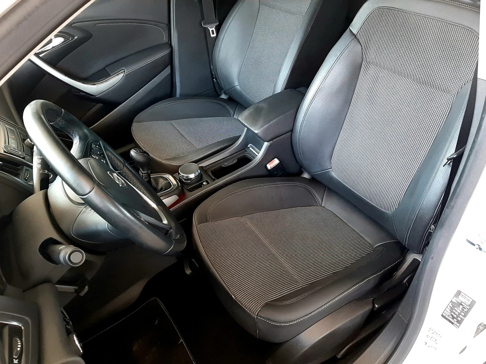 Opel Astra 1.7-COSMO-КОЖА-НАВИГАЦИЯ ! ! !  - изображение 8