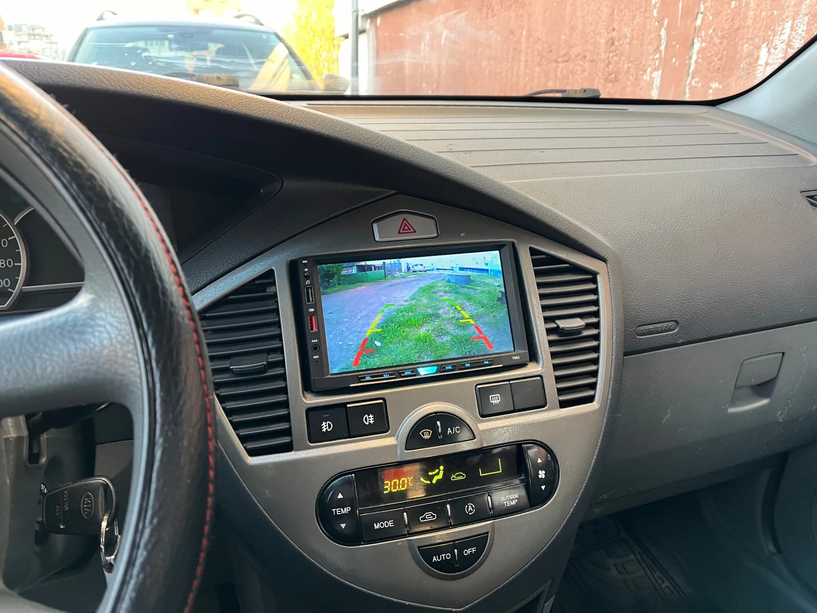 Kia Carens 2 - изображение 5