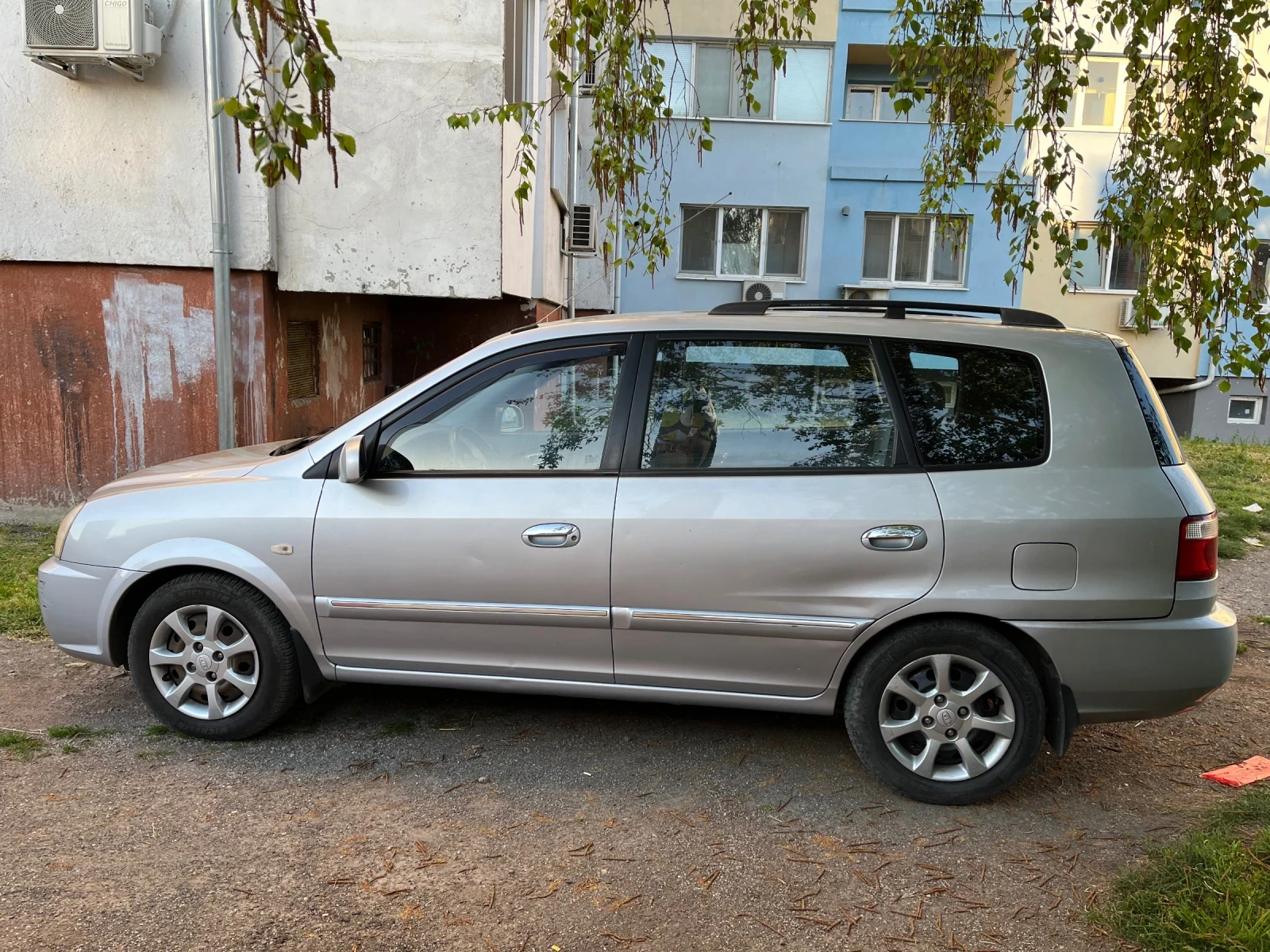 Kia Carens 2 - изображение 9