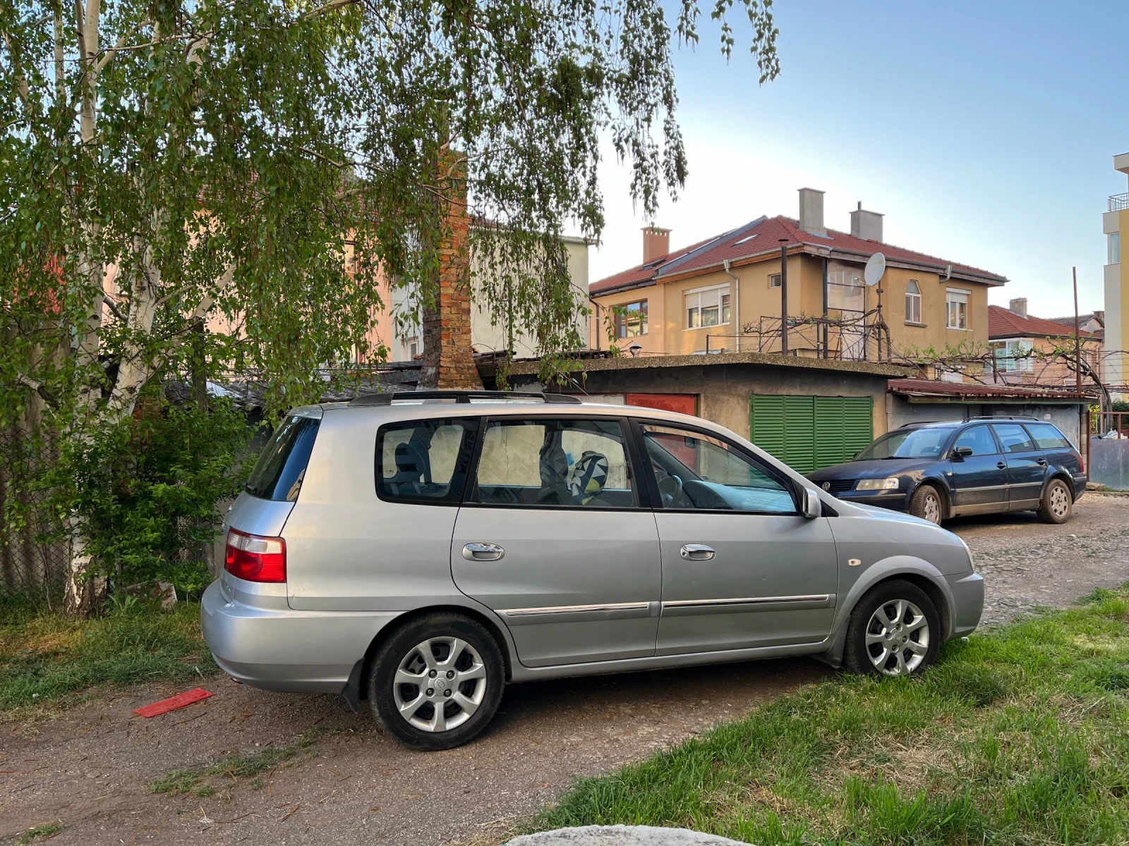 Kia Carens 2 - изображение 2