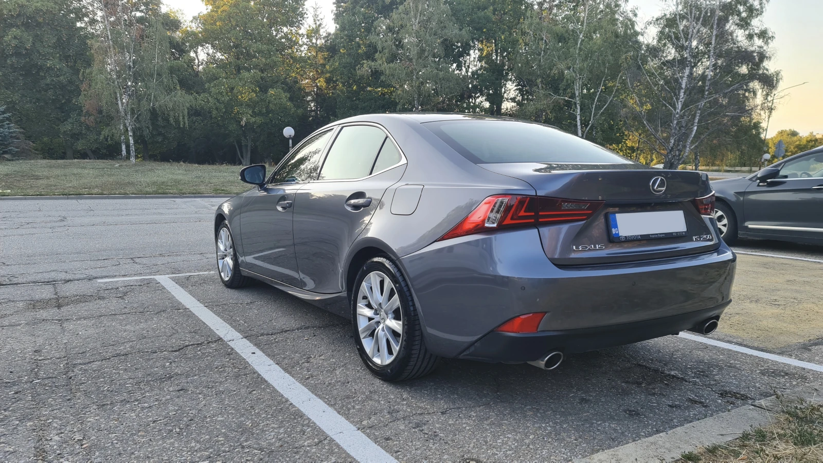 Lexus IS 250  - изображение 10