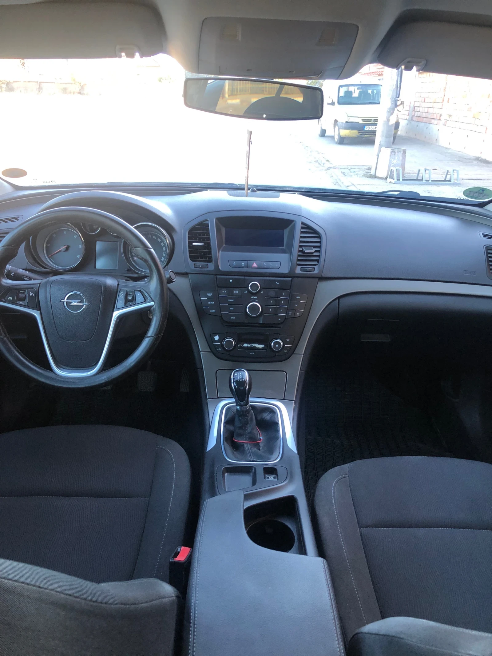 Opel Insignia 2.0D 160 HP - изображение 9