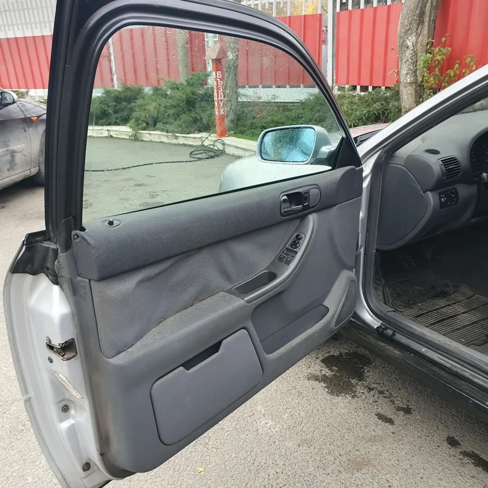 Audi A3 1.6 - изображение 7