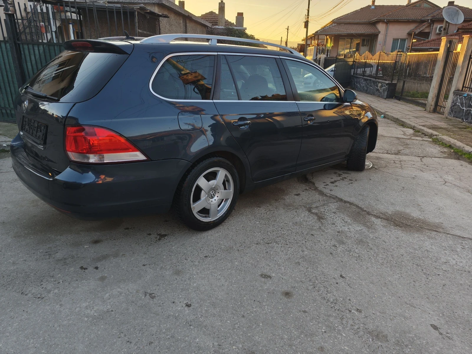 VW Golf 2.0��� 140�� 2010���.�������� ������ | Mobile.bg � ����������� 4