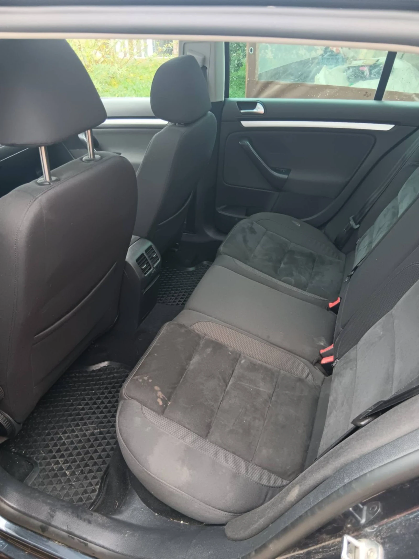 VW Golf 2.0��� 140�� 2010���.�������� ������ | Mobile.bg � ����������� 11