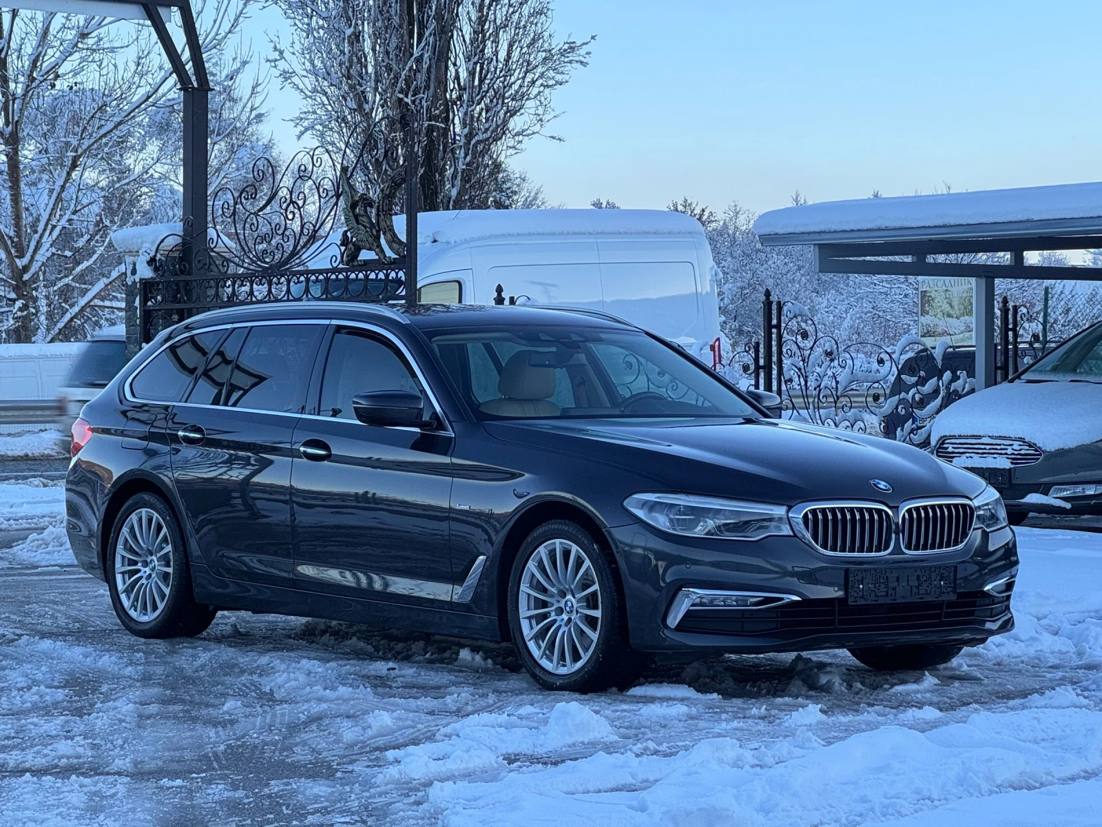BMW 520 2.0D LUXURY LINE - изображение 3