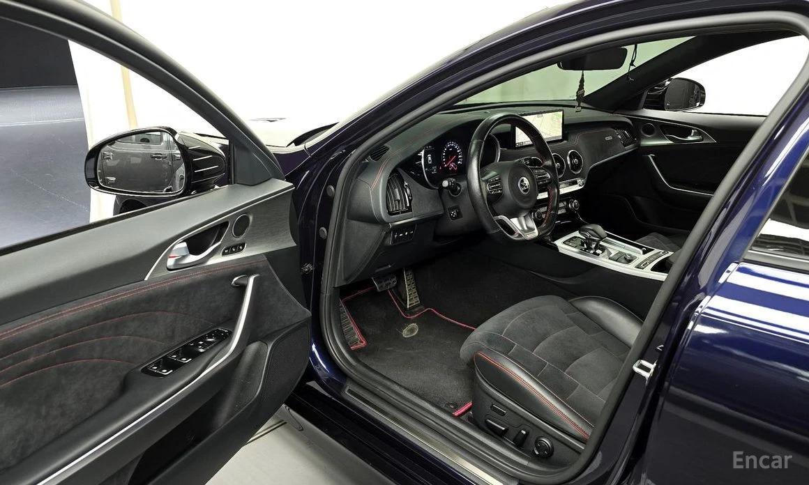 Kia Stinger | Mobile.bg � ����������� 10