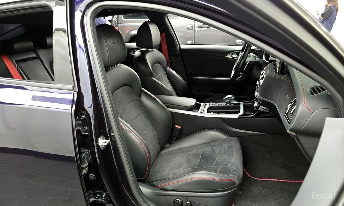 Kia Stinger | Mobile.bg � ����������� 11