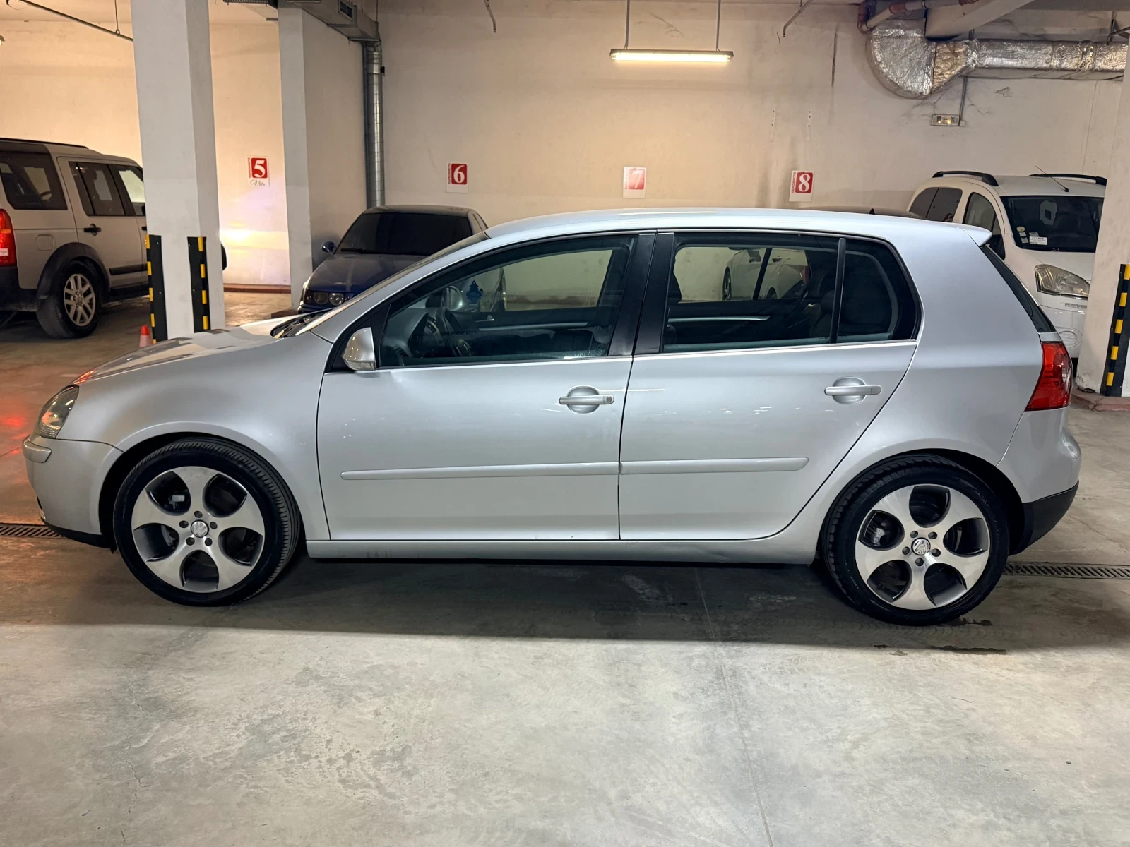 VW Golf 2.0TDI* BKD* 140кс* ИТАЛИЯ* БЕЗ РЪЖДА* 2 КЛЮЧА* , снимка 2 - Автомобили и джипове - 53852566
