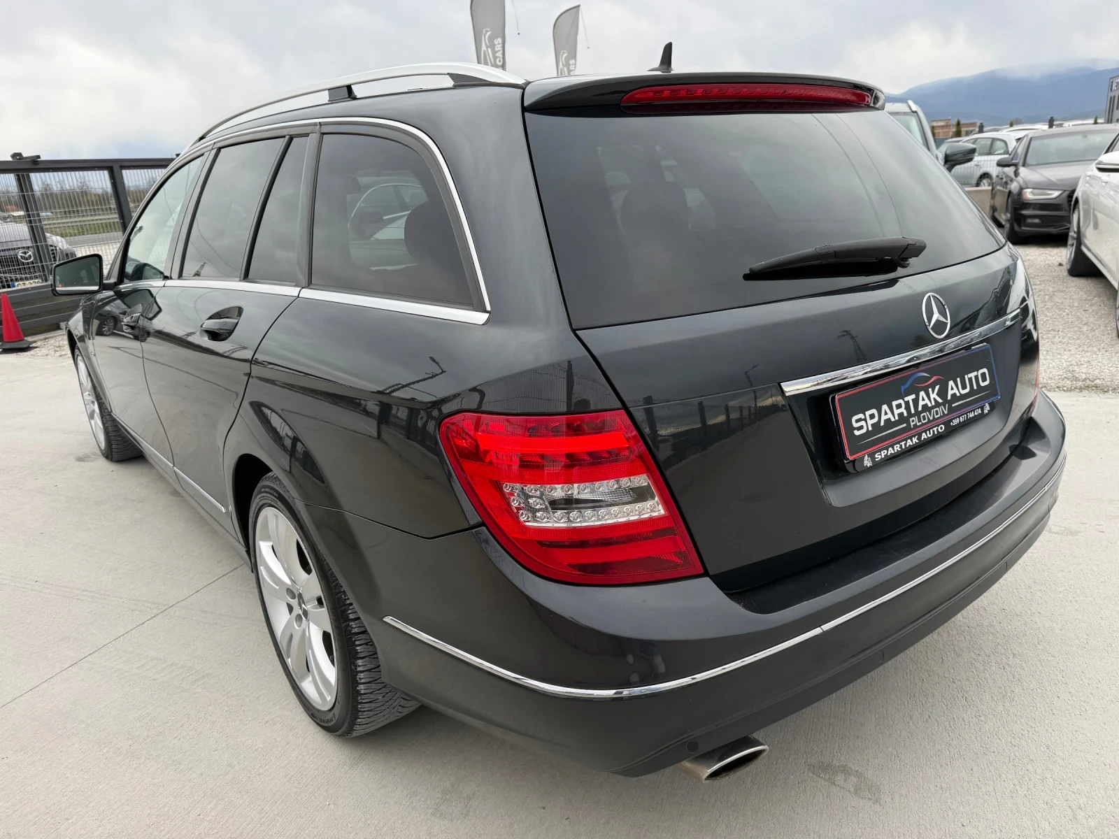 Mercedes-Benz C 220 D* 2012г* Топ Състояние* 237.000КМ* Сервизна Истор, снимка 6 - Автомобили и джипове - 54151928