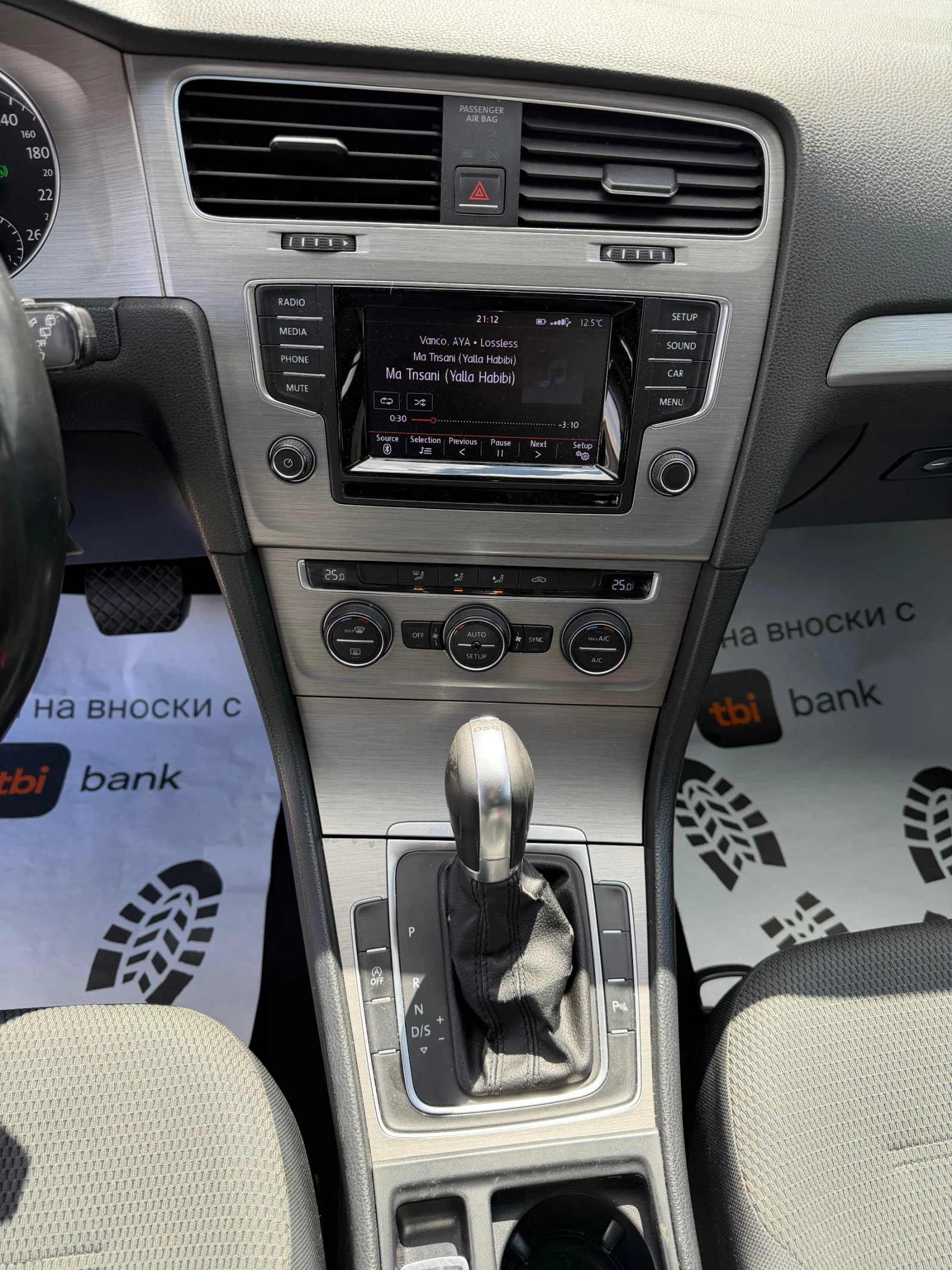 VW Golf 1.6TDI* DSG* ТОП СЪСТОЯНИЕ* ЛИЗИНГ* , снимка 13 - Автомобили и джипове - 54153824