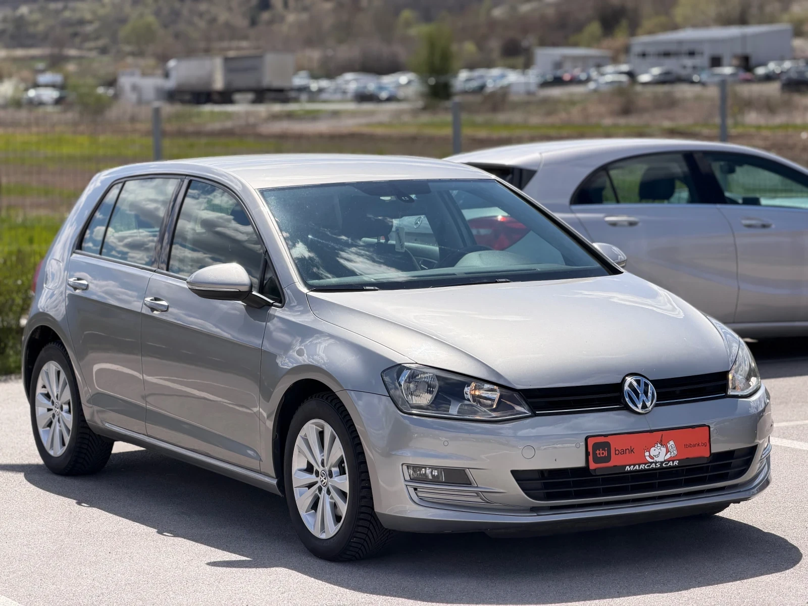 VW Golf 1.6TDI* DSG* ТОП СЪСТОЯНИЕ* ЛИЗИНГ* , снимка 3 - Автомобили и джипове - 54153824